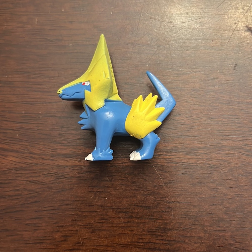Nintendo Pokemon Manectric Tomy Cgtsj